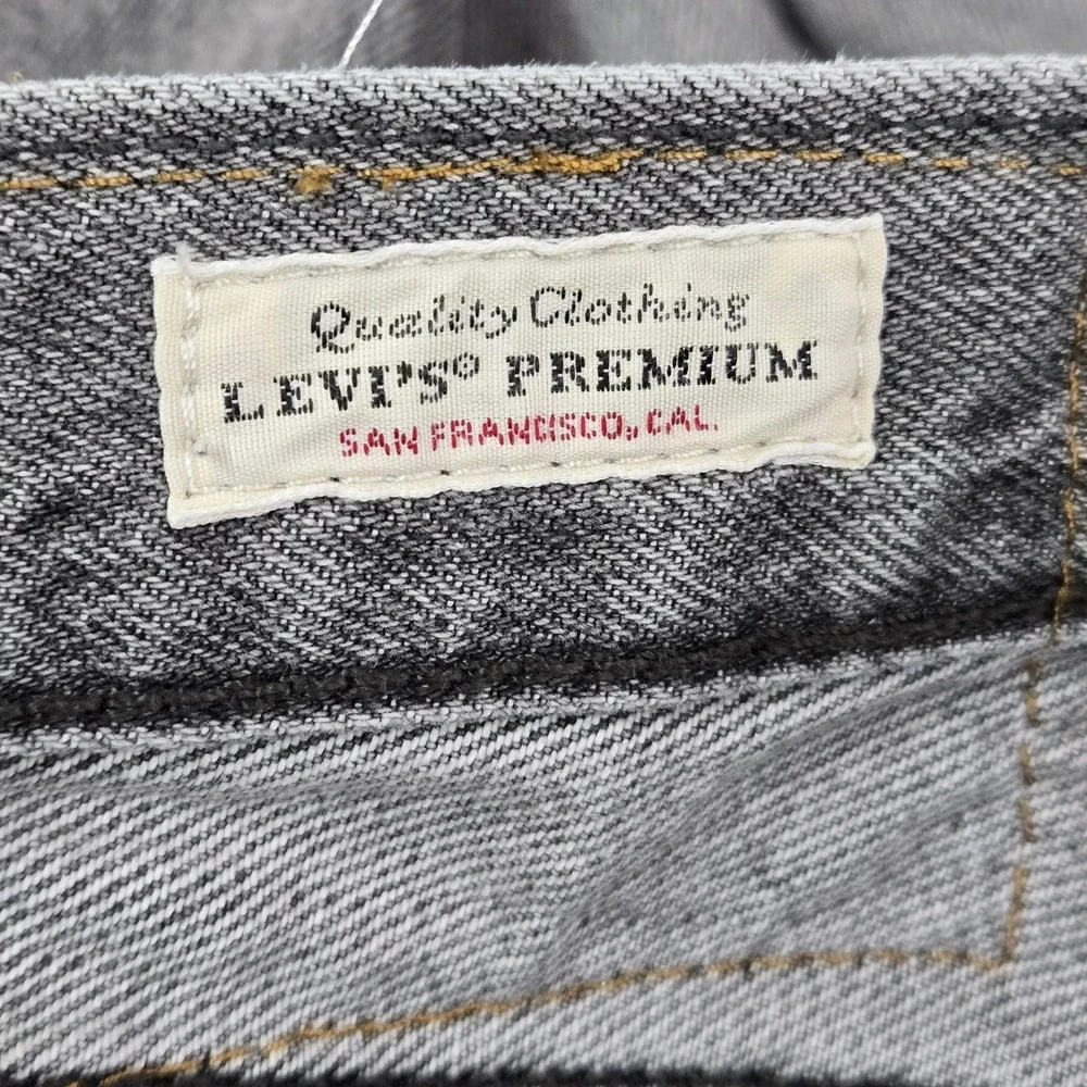 Levi's 551 z Men Jeans 32X34‎ Gray Denim Premium Authentic Straight Fit 30